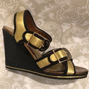 Betsey Johnson black and gold sandals